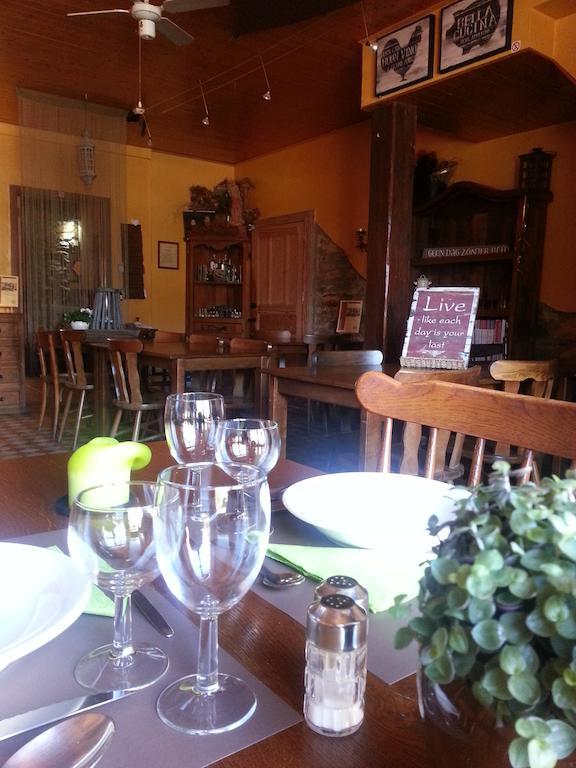 Auberge Au Bon Vivant Vesqueville ภายนอก รูปภาพ