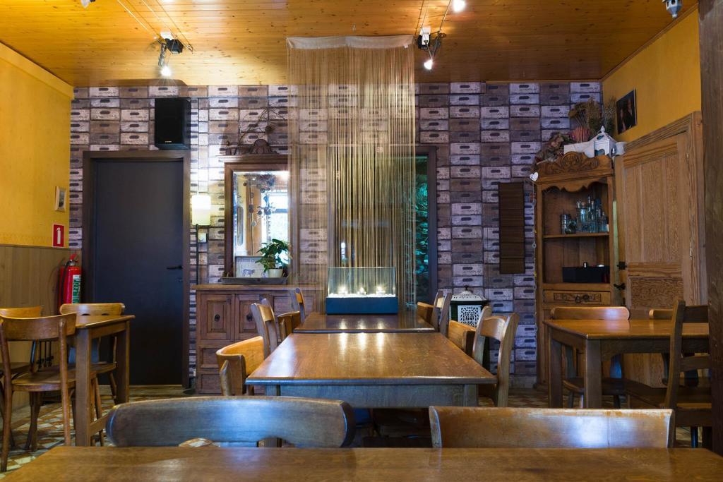 Auberge Au Bon Vivant Vesqueville ภายนอก รูปภาพ